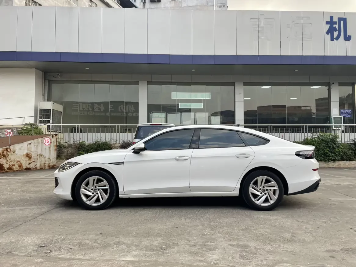 Volkswagen Lamando