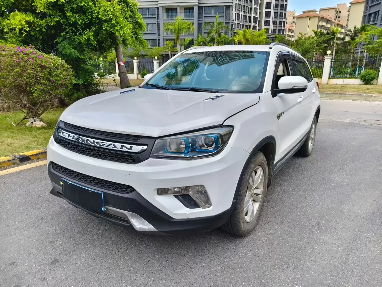 Changan CS75