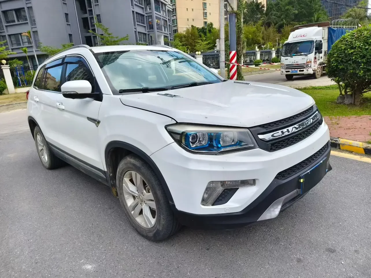 Changan CS75