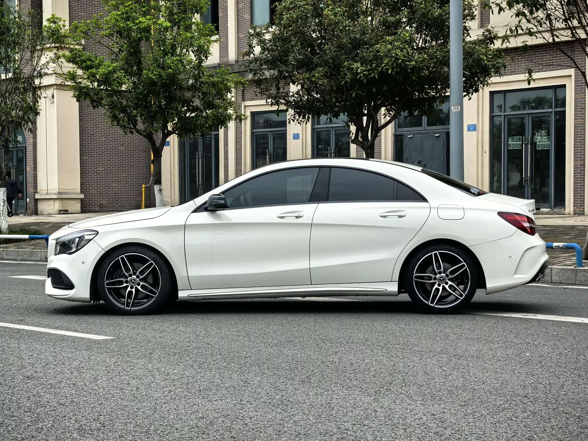 Mercedes-Benz CLA (Imported)