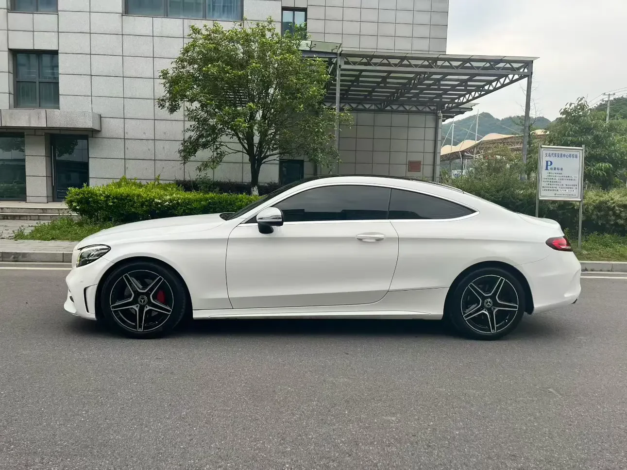 Mercedes-Benz C-Class  из Китая