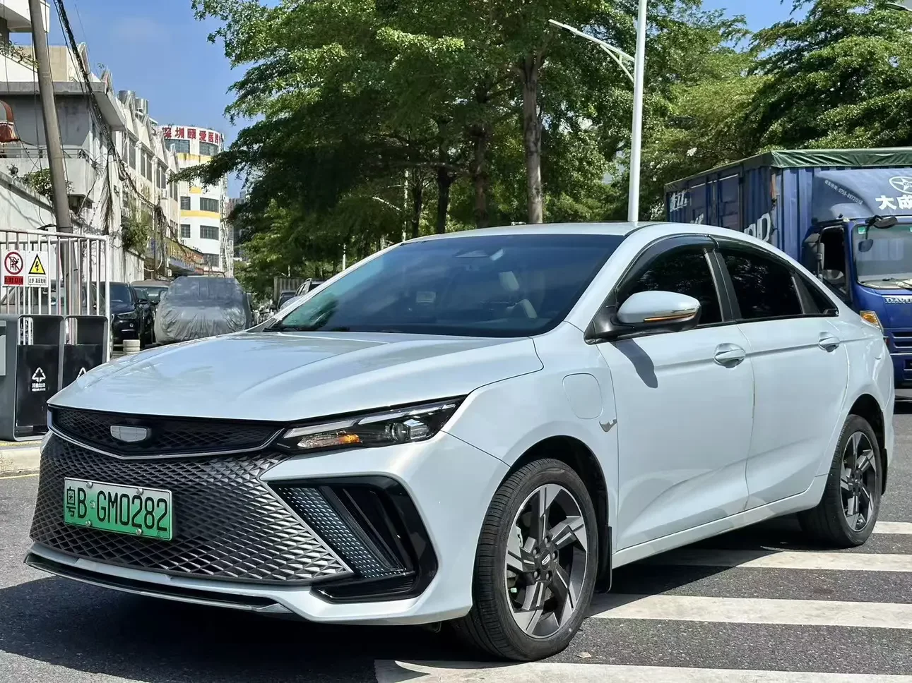 Geely Emgrand L HiP