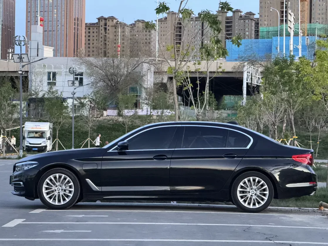 BMW 5 Series PHEV