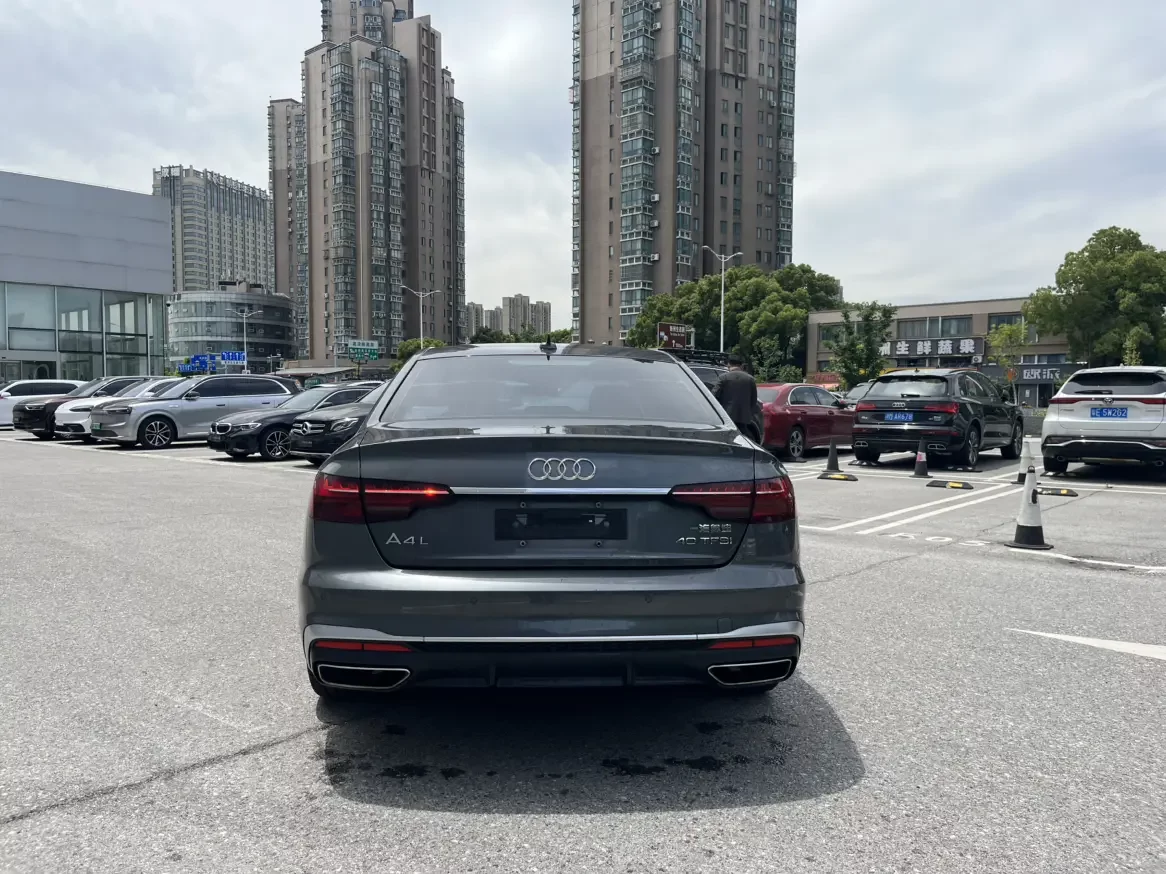 Audi A4L
