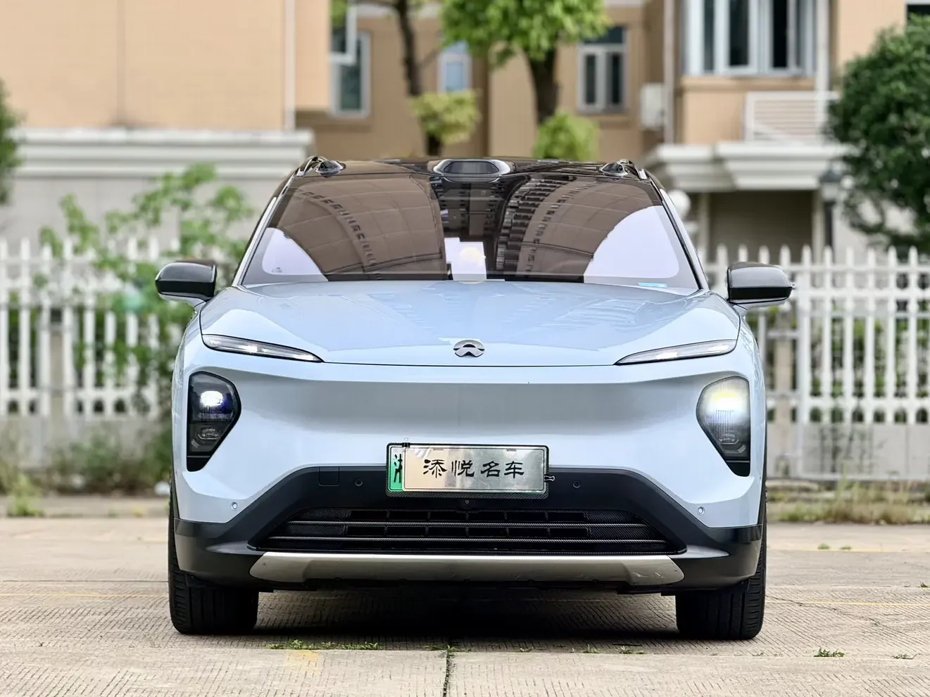 NIO ES7