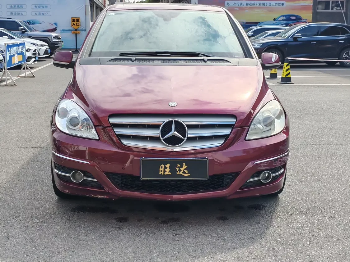Mercedes-Benz B Class