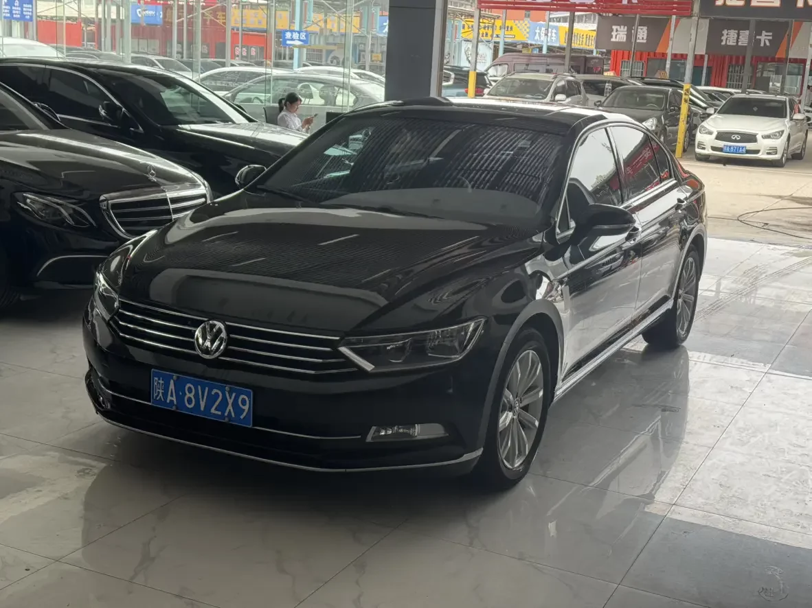 Volkswagen Magotan