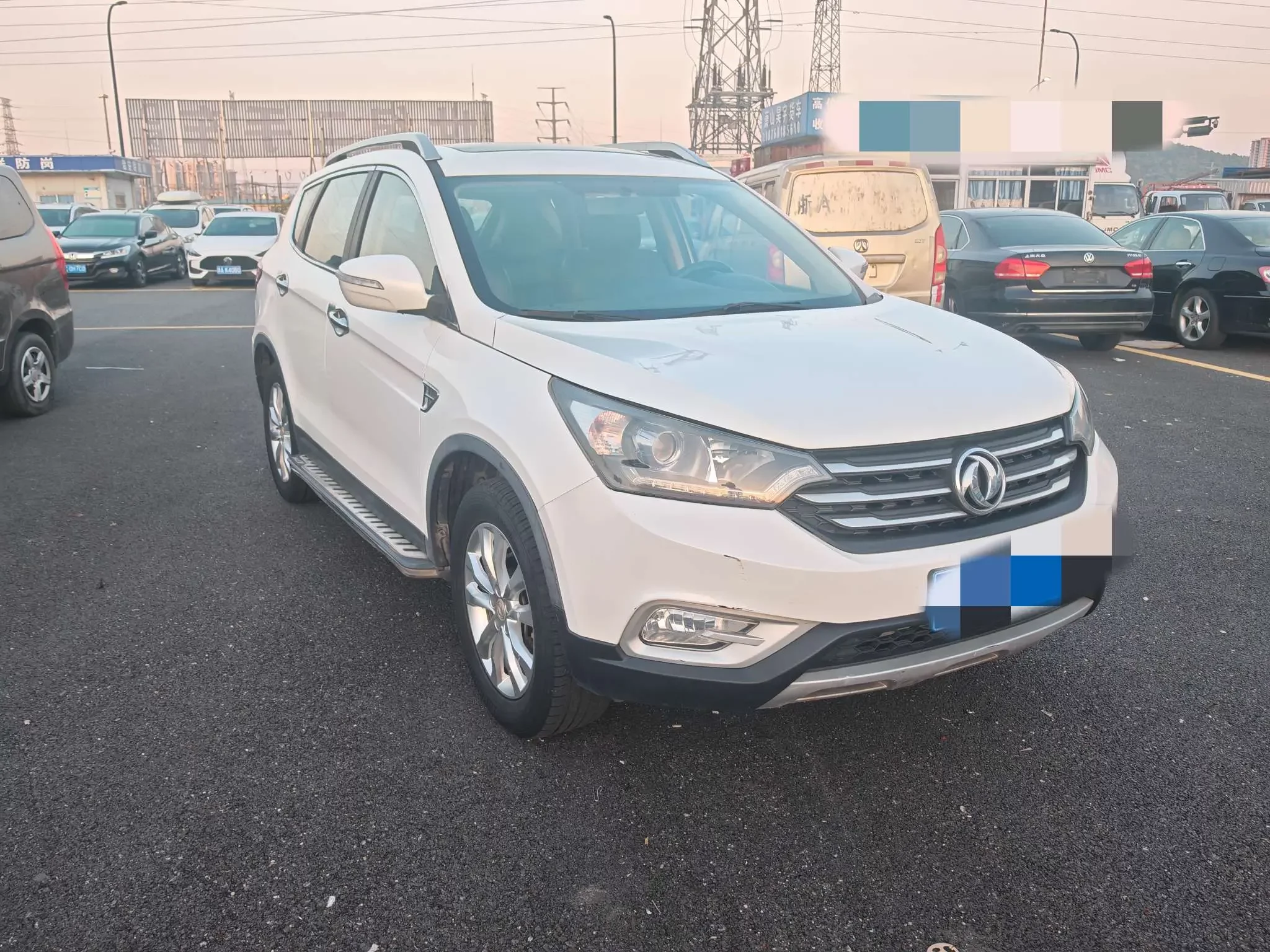 Dongfeng Fengshen AX7