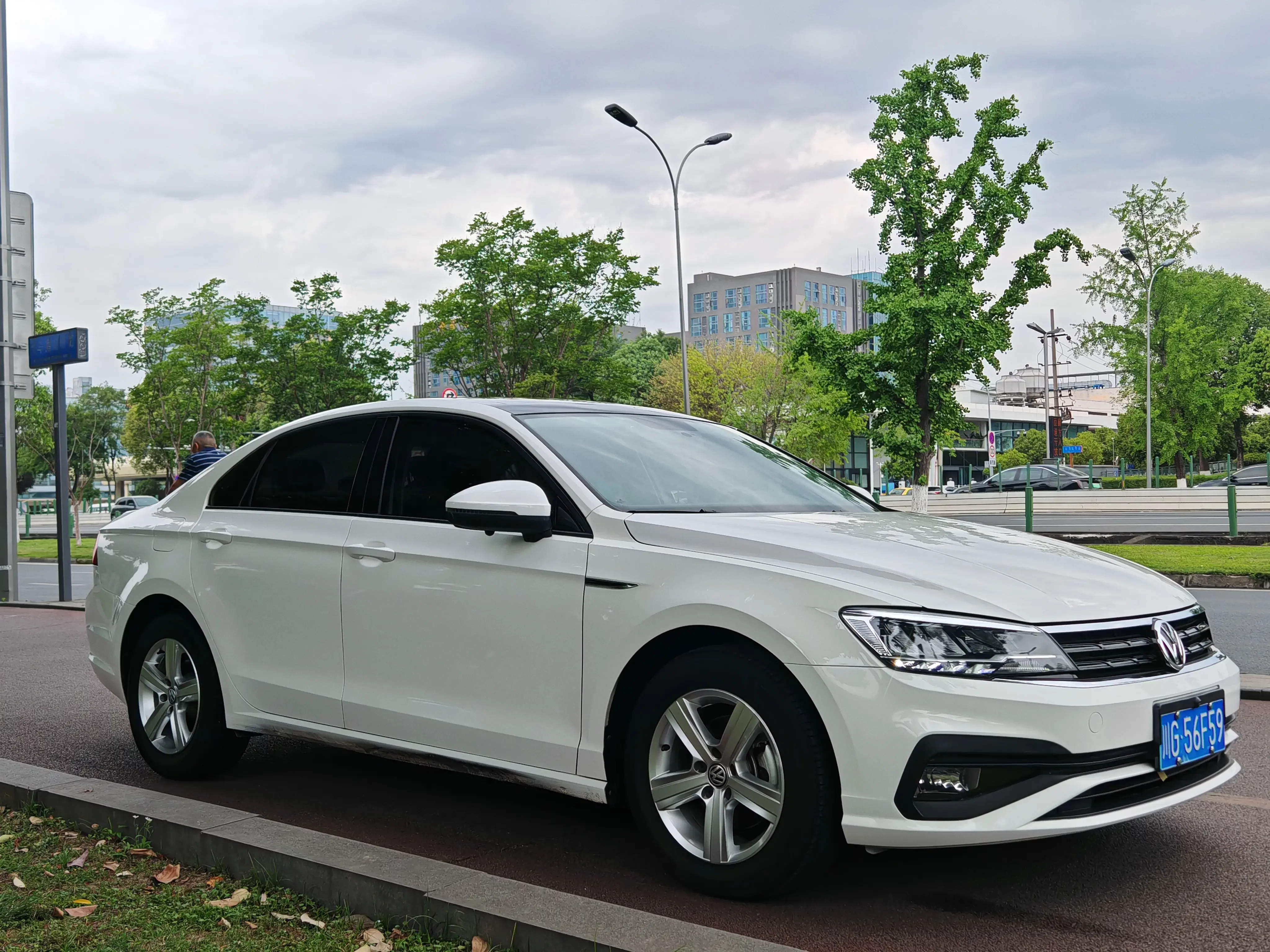 Volkswagen Lamando