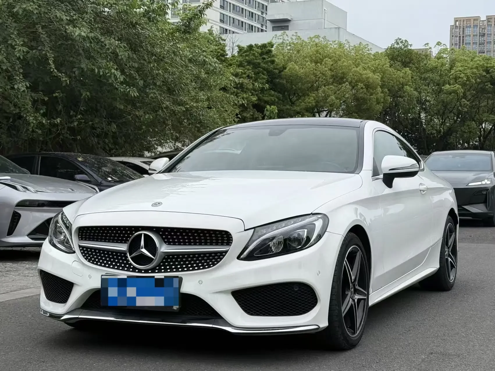 Mercedes-Benz C-Class  из Китая