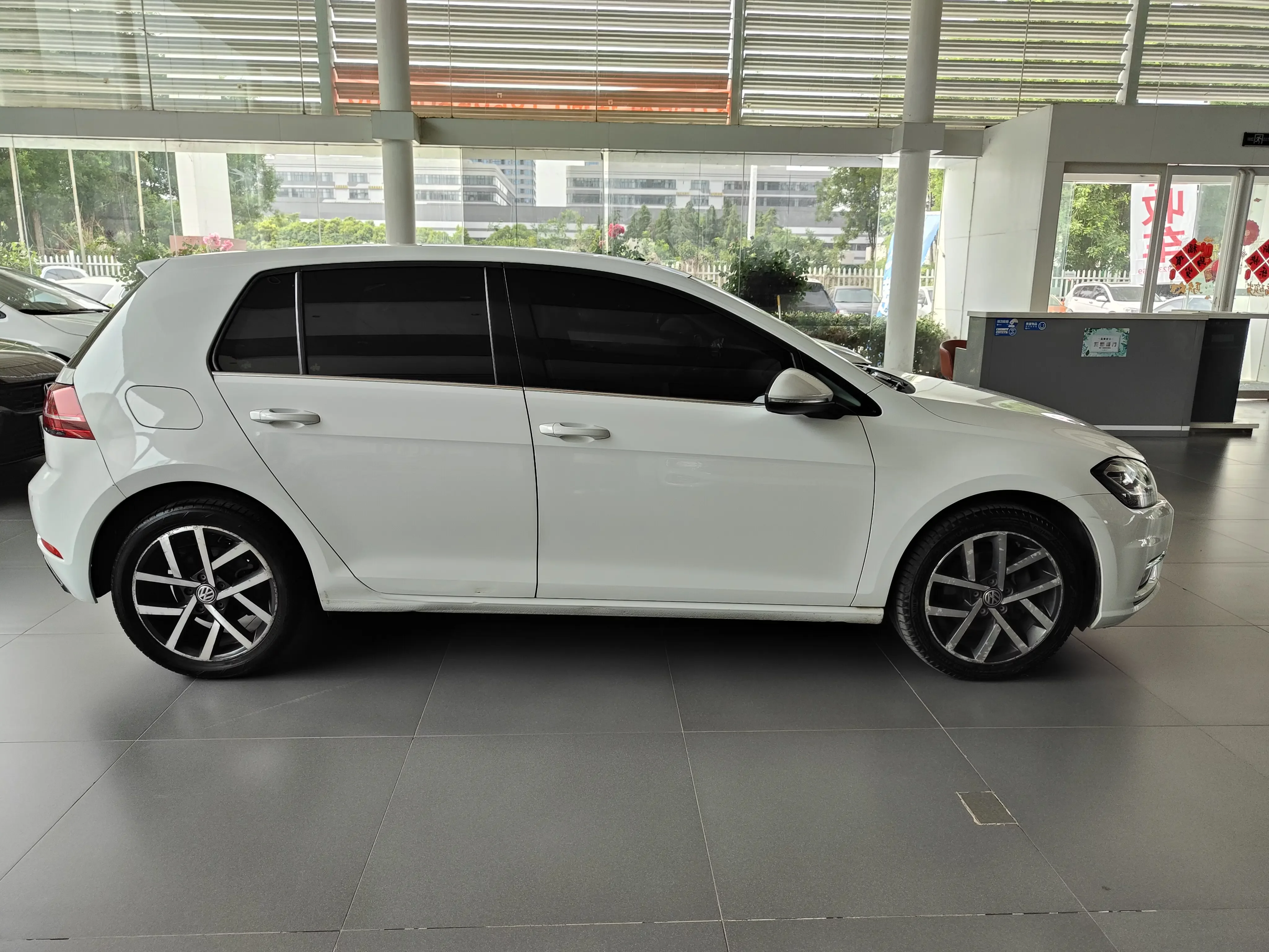 Volkswagen golf