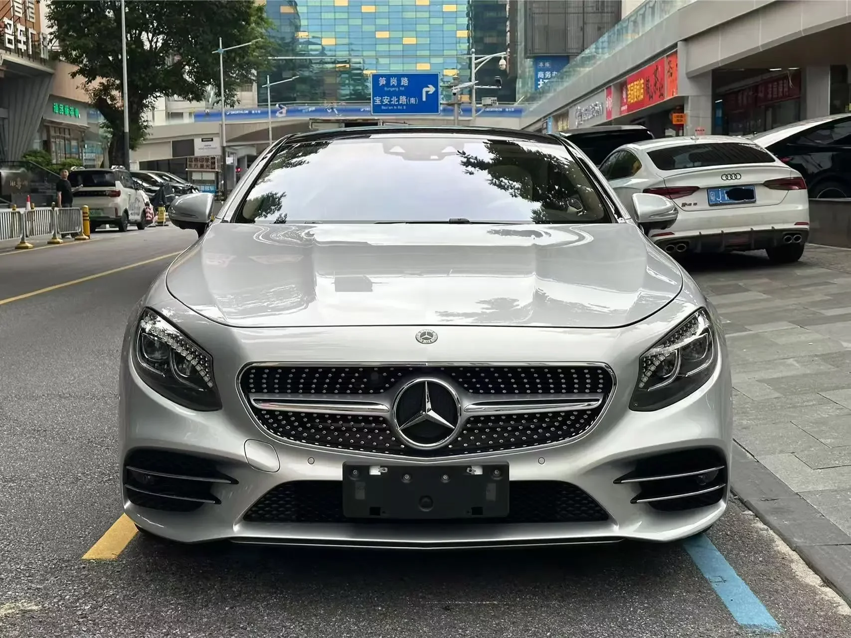 Mercedes-Benz S Class