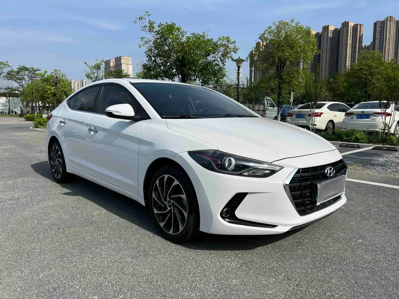 Hyundai lead