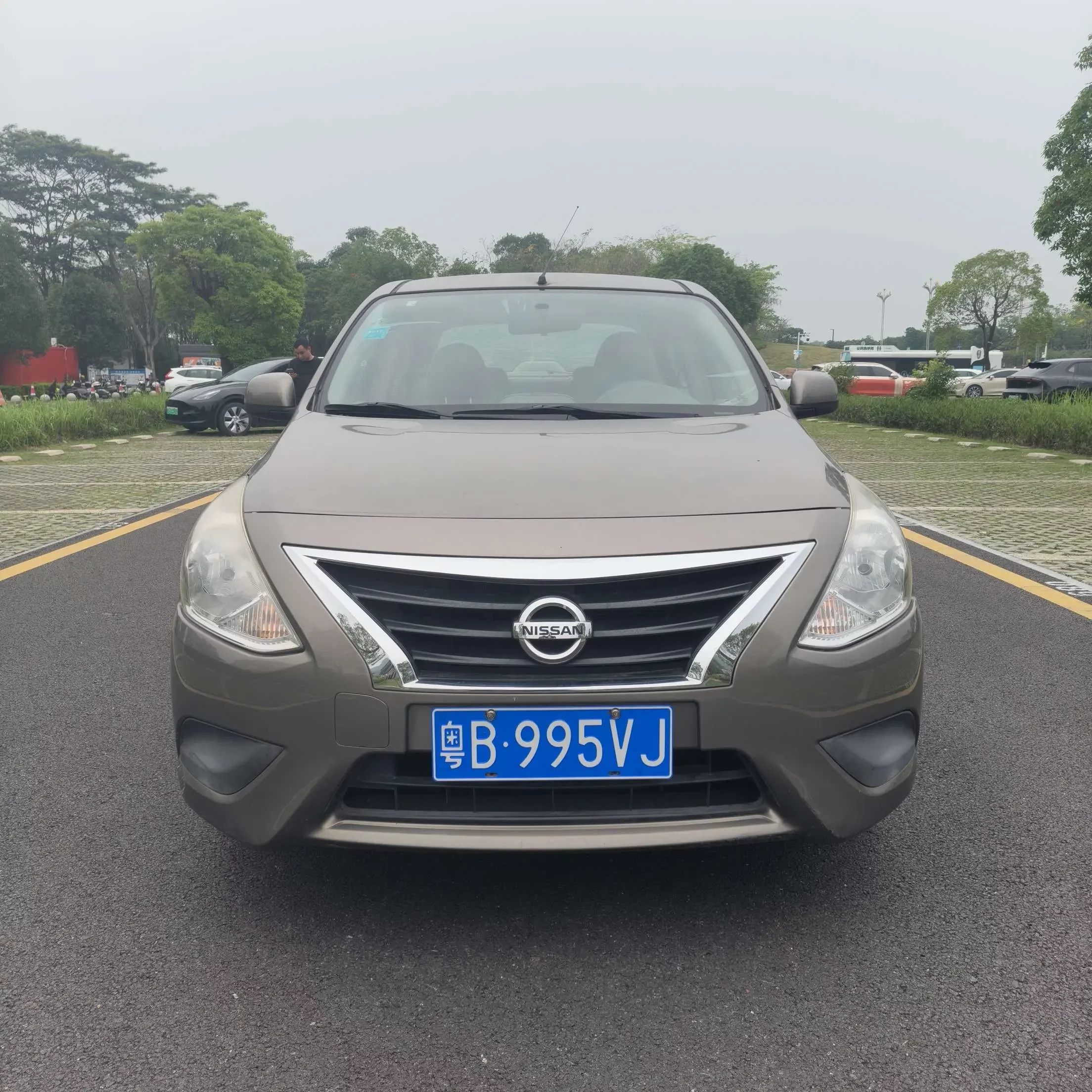 Nissan Sunlight