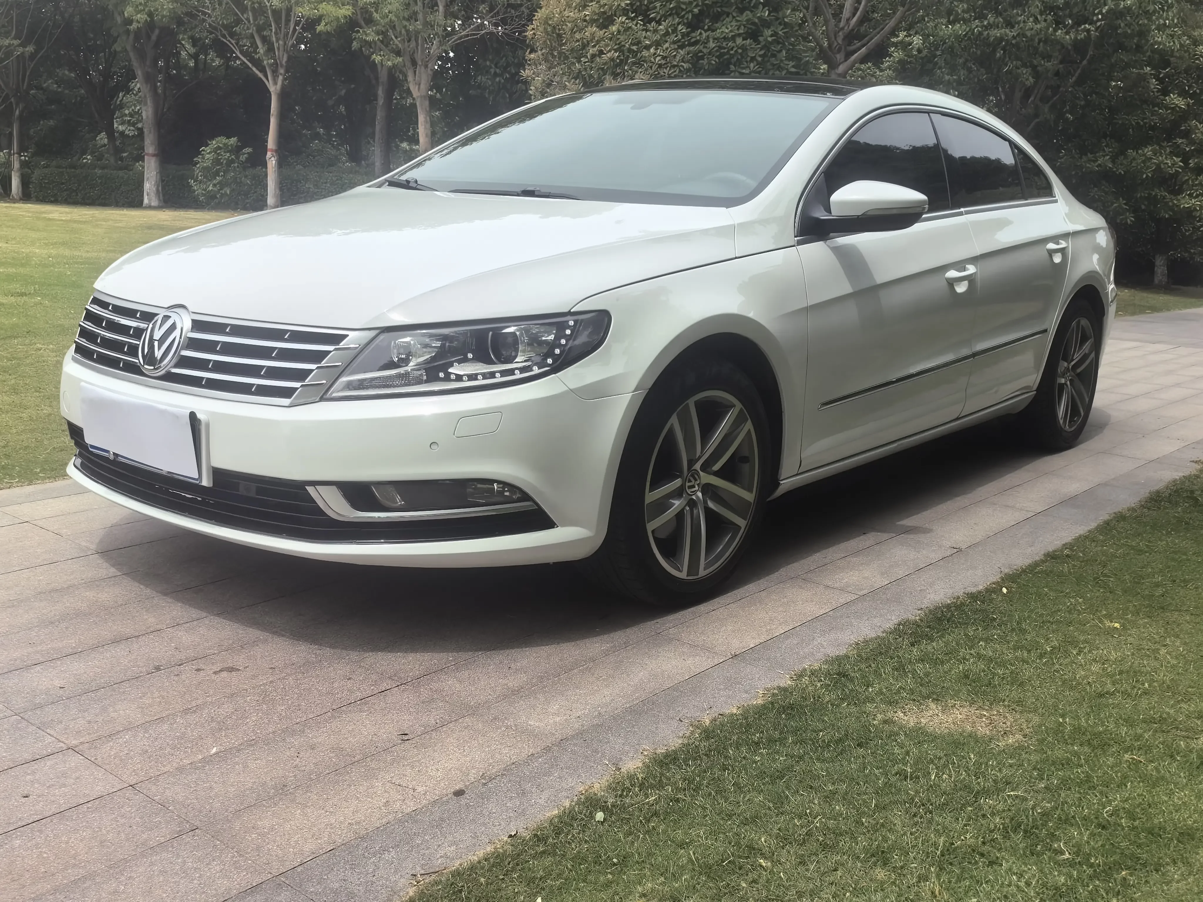 Volkswagen Arteon (CC)  из Китая