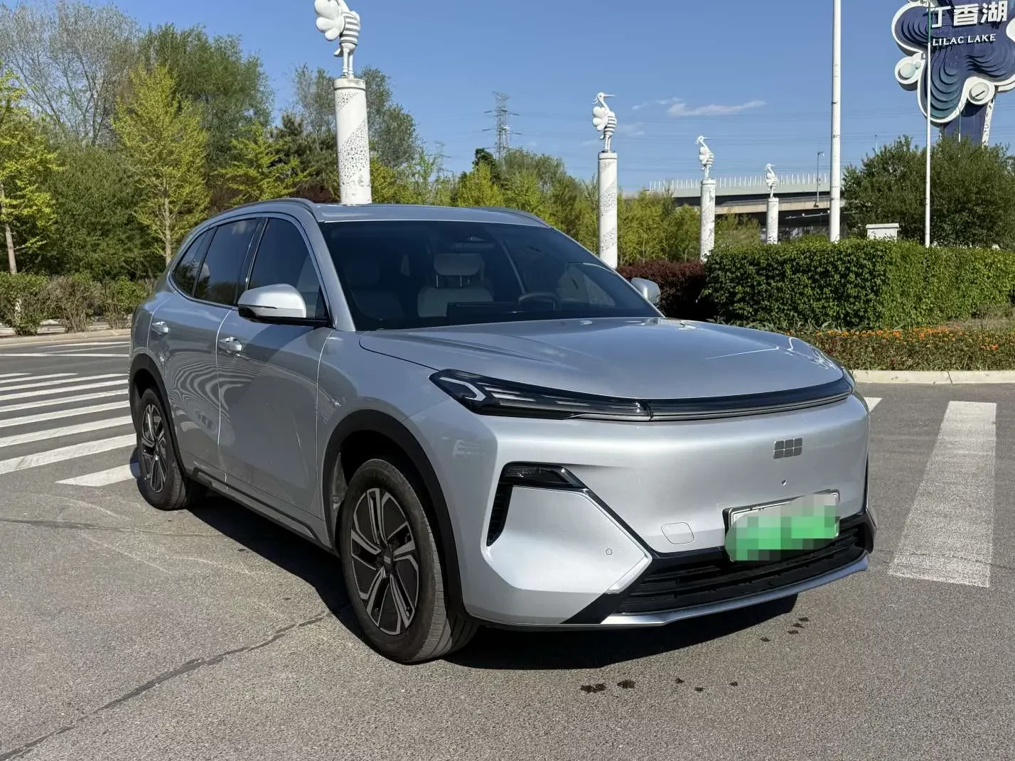 Geely Galaxy Starship 7 EM-i