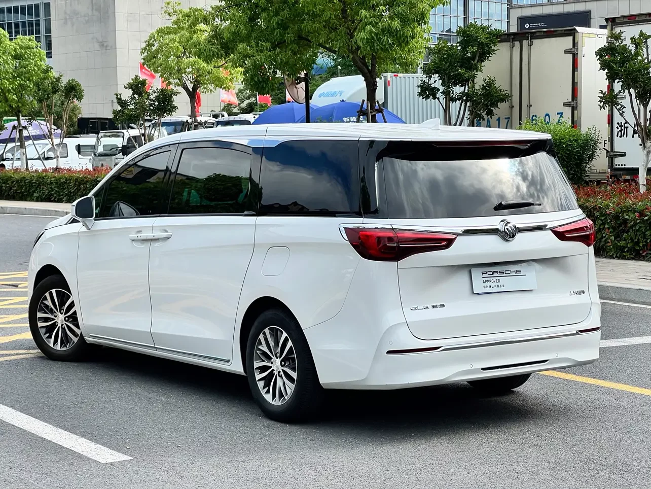 Buick GL8