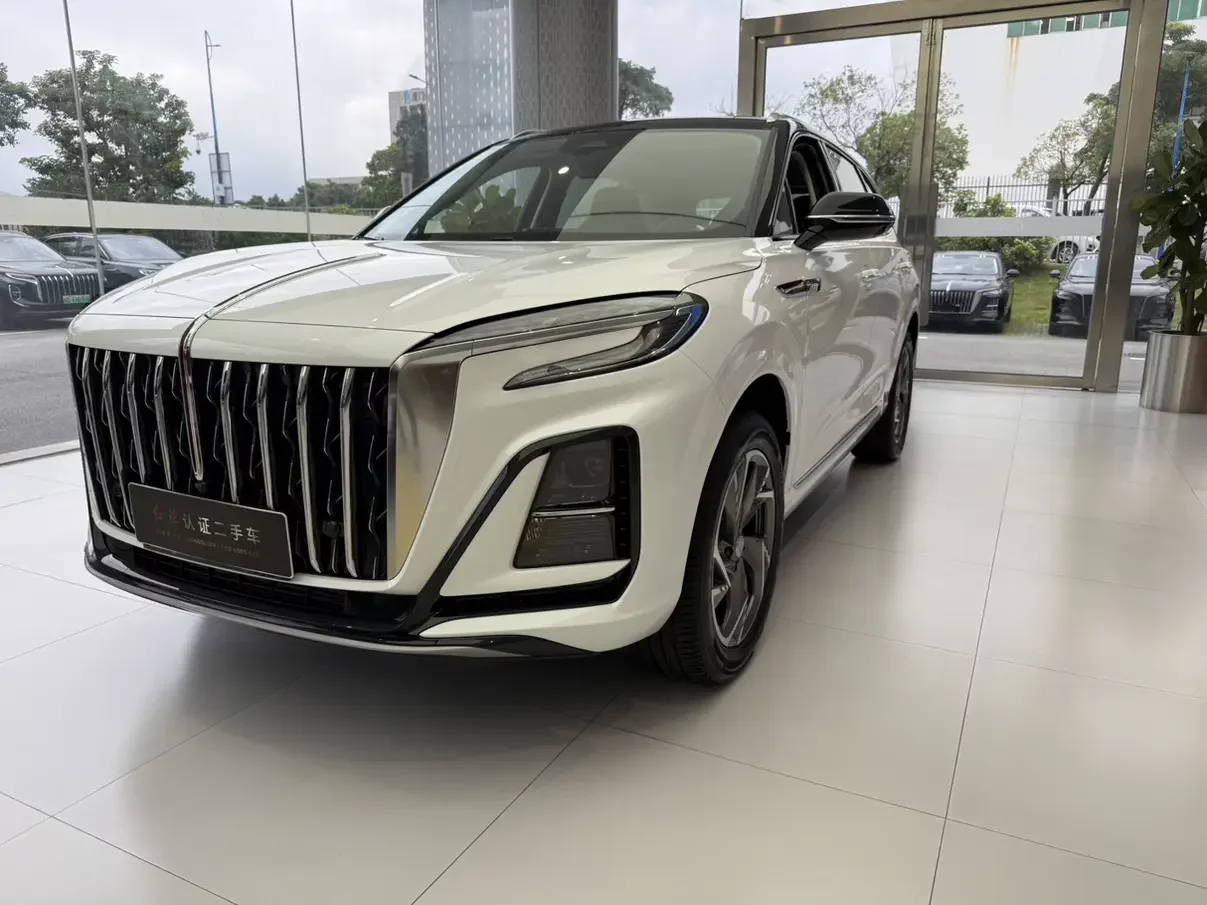 Hongqi HS3 PHEV