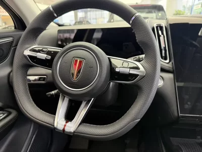 Hongqi HS3 PHEV
