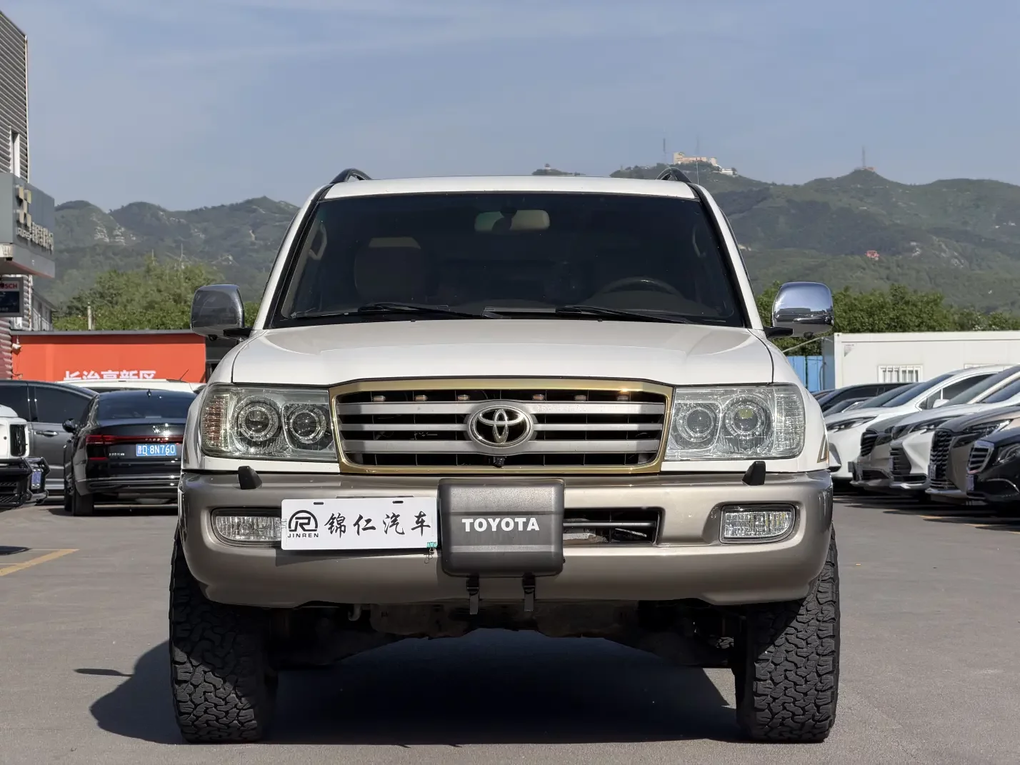 Toyota Land Cruiser