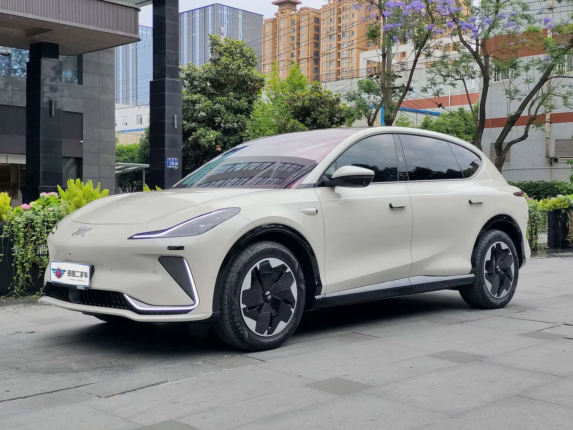 Zhiji LS7
