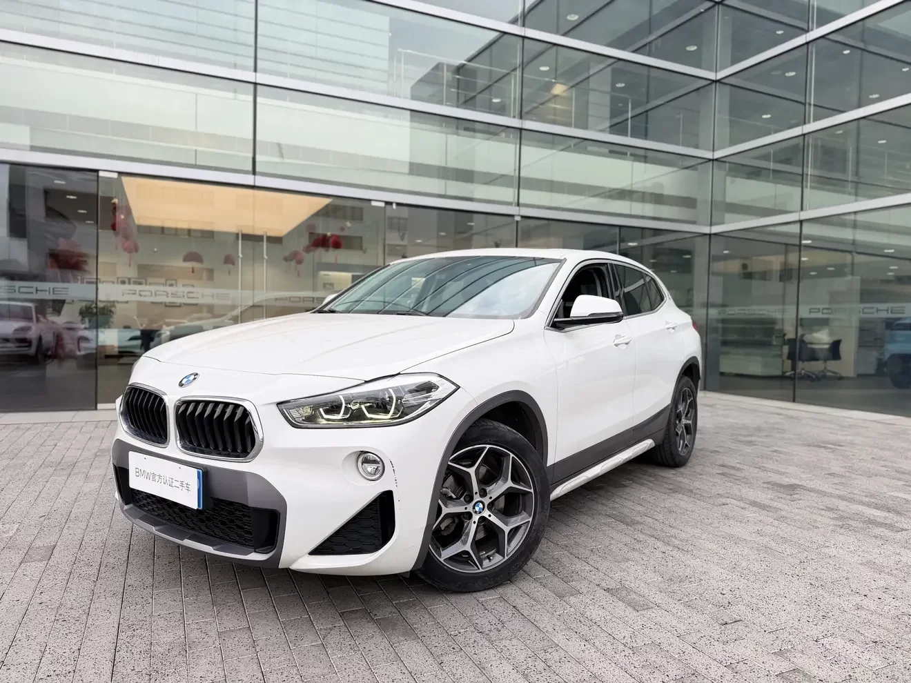 BMW X2