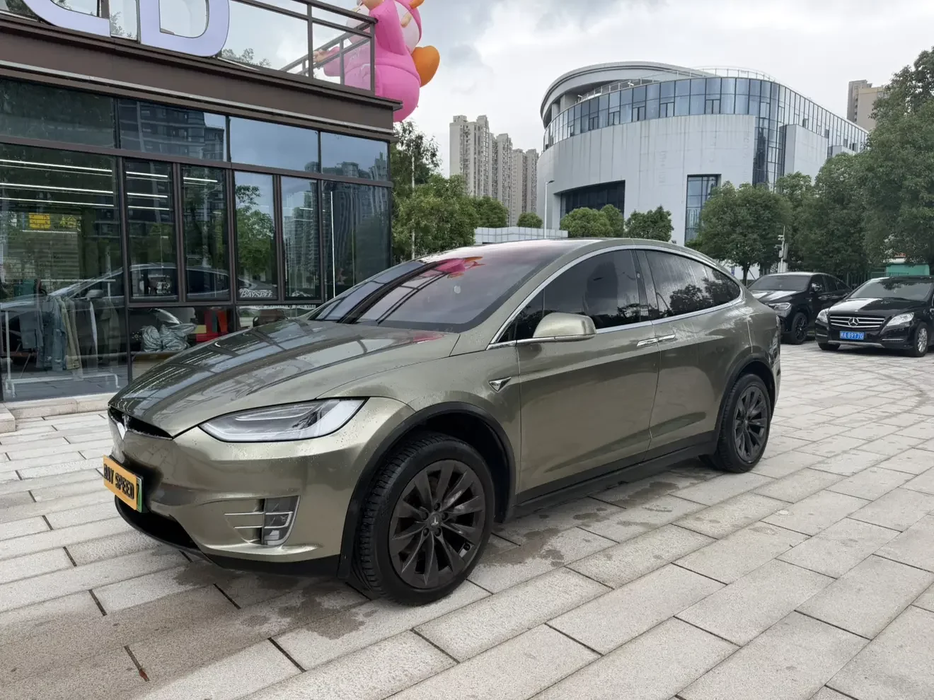 Tesla Model X