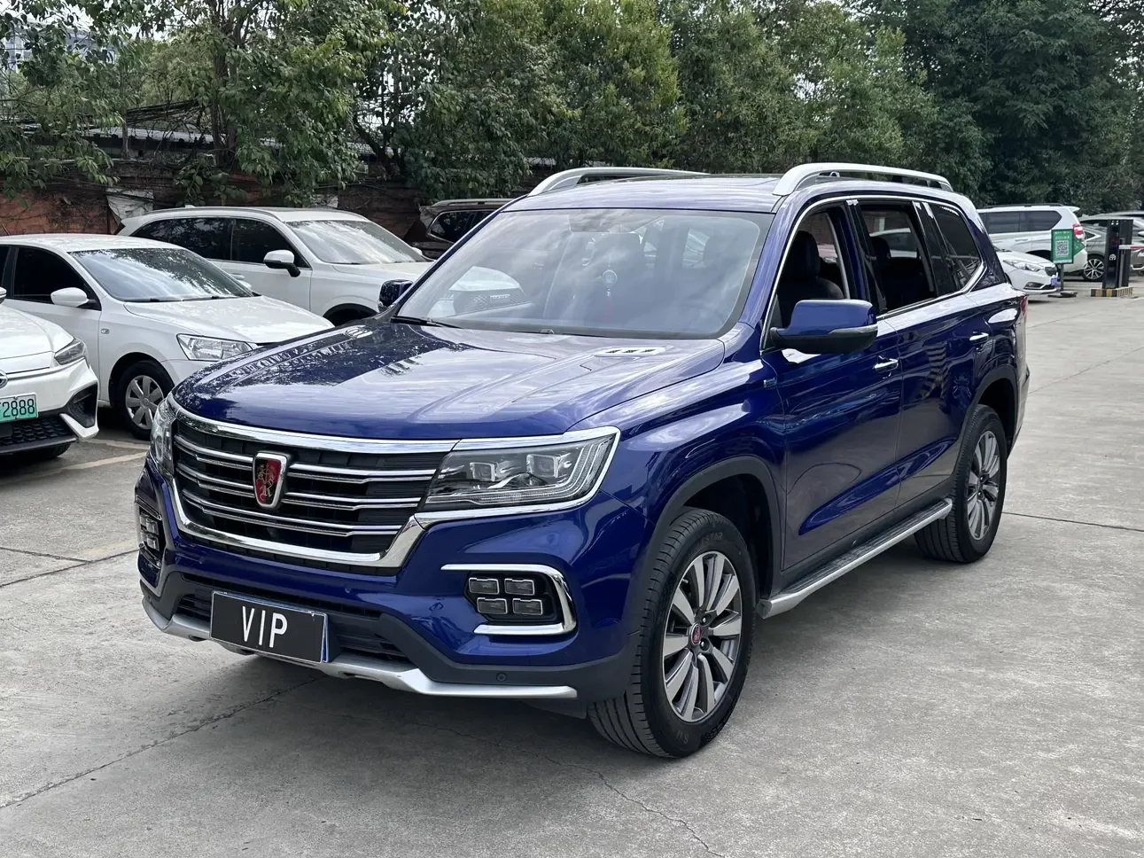 Roewe RX8