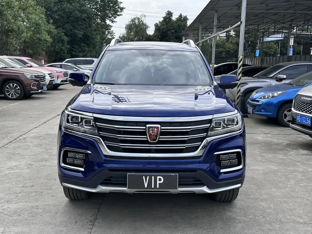 Roewe RX8