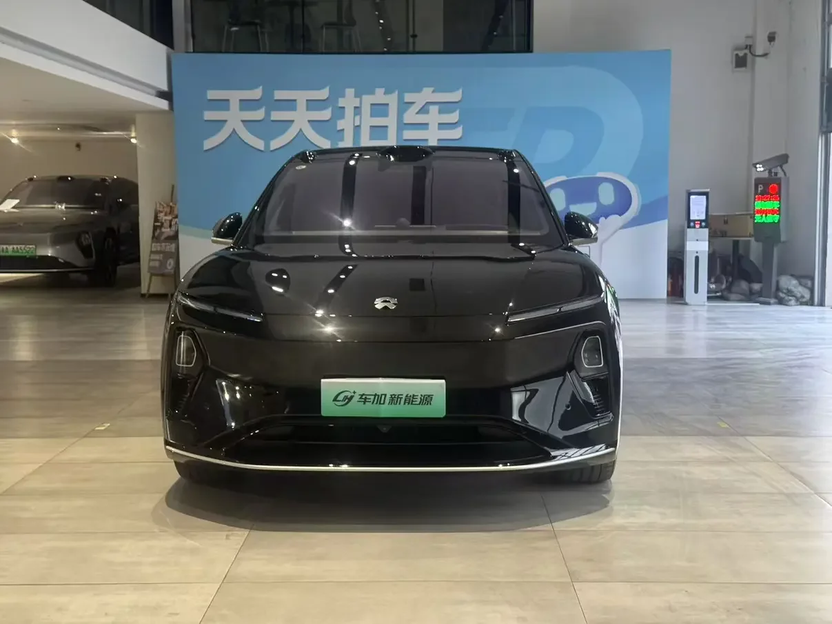 NIO ET9