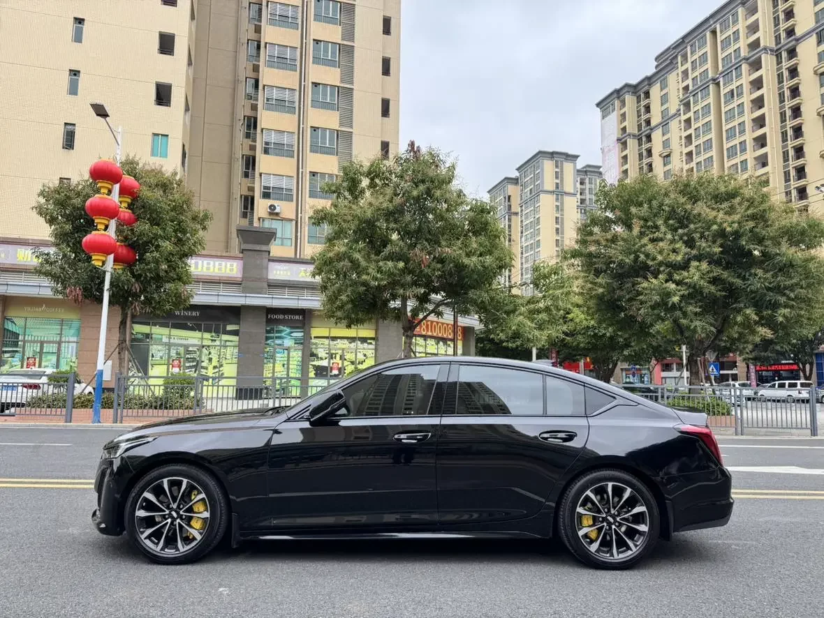 Cadillac CT5