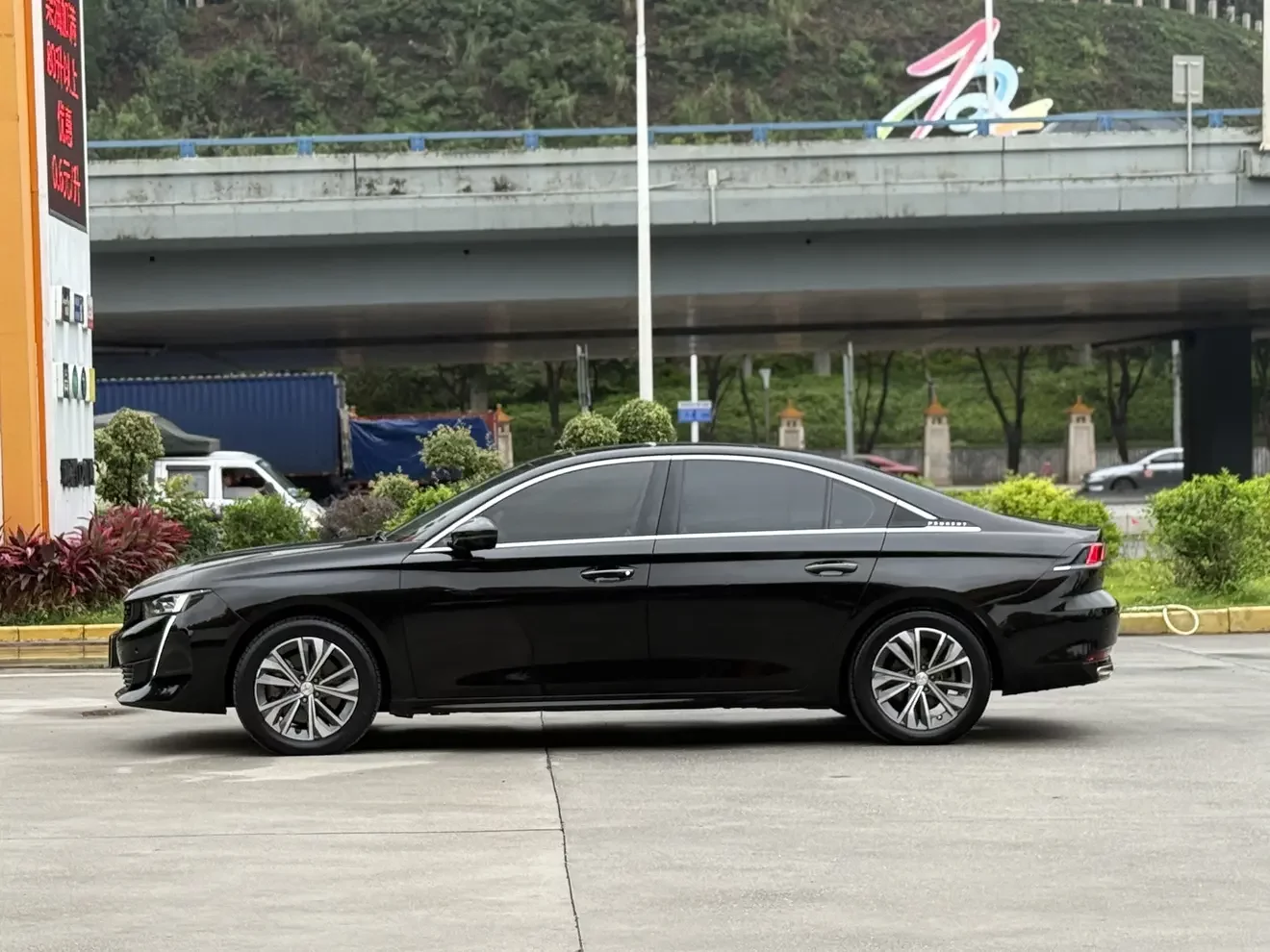 Peugeot 508L