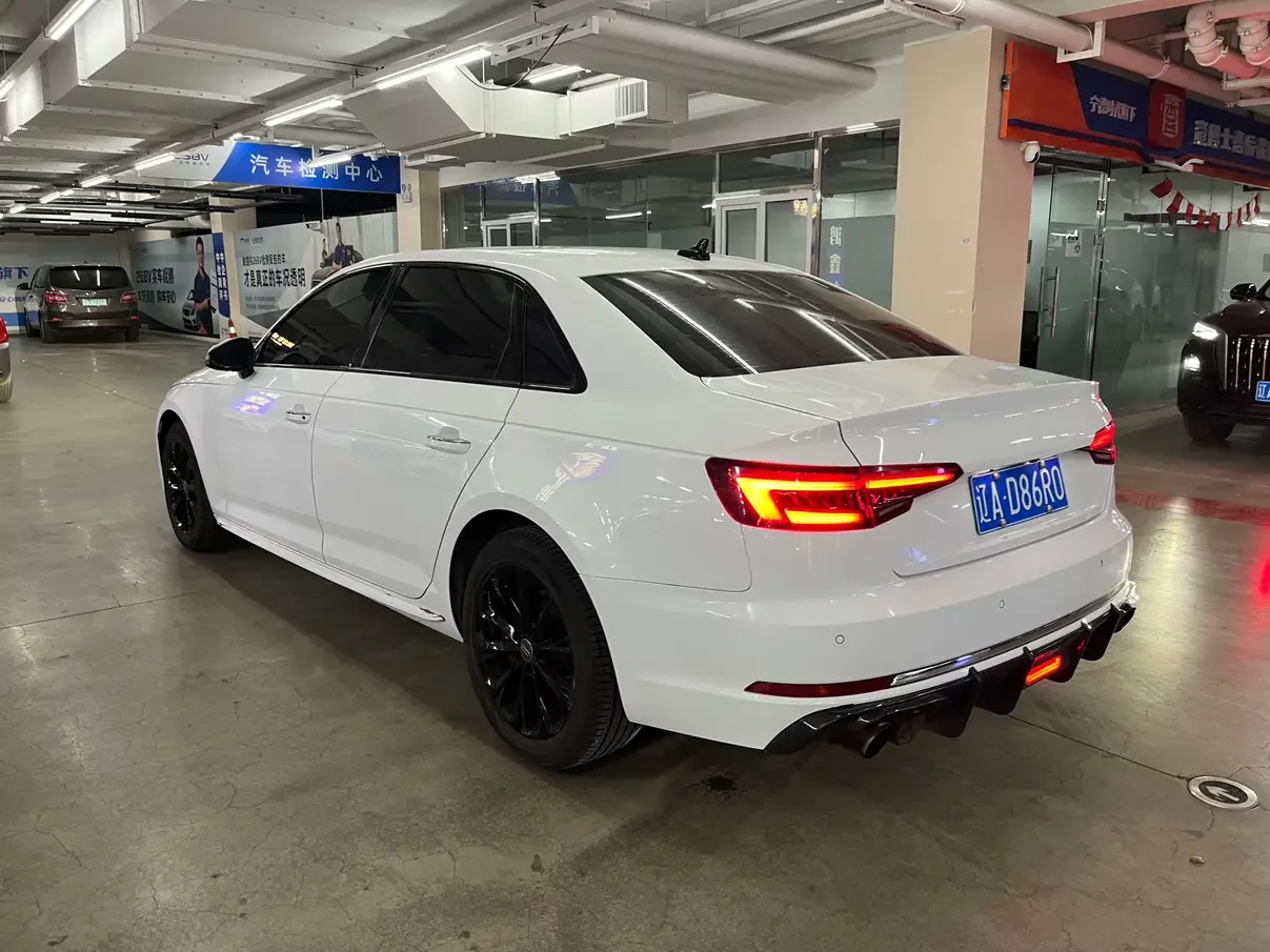 Audi A4L