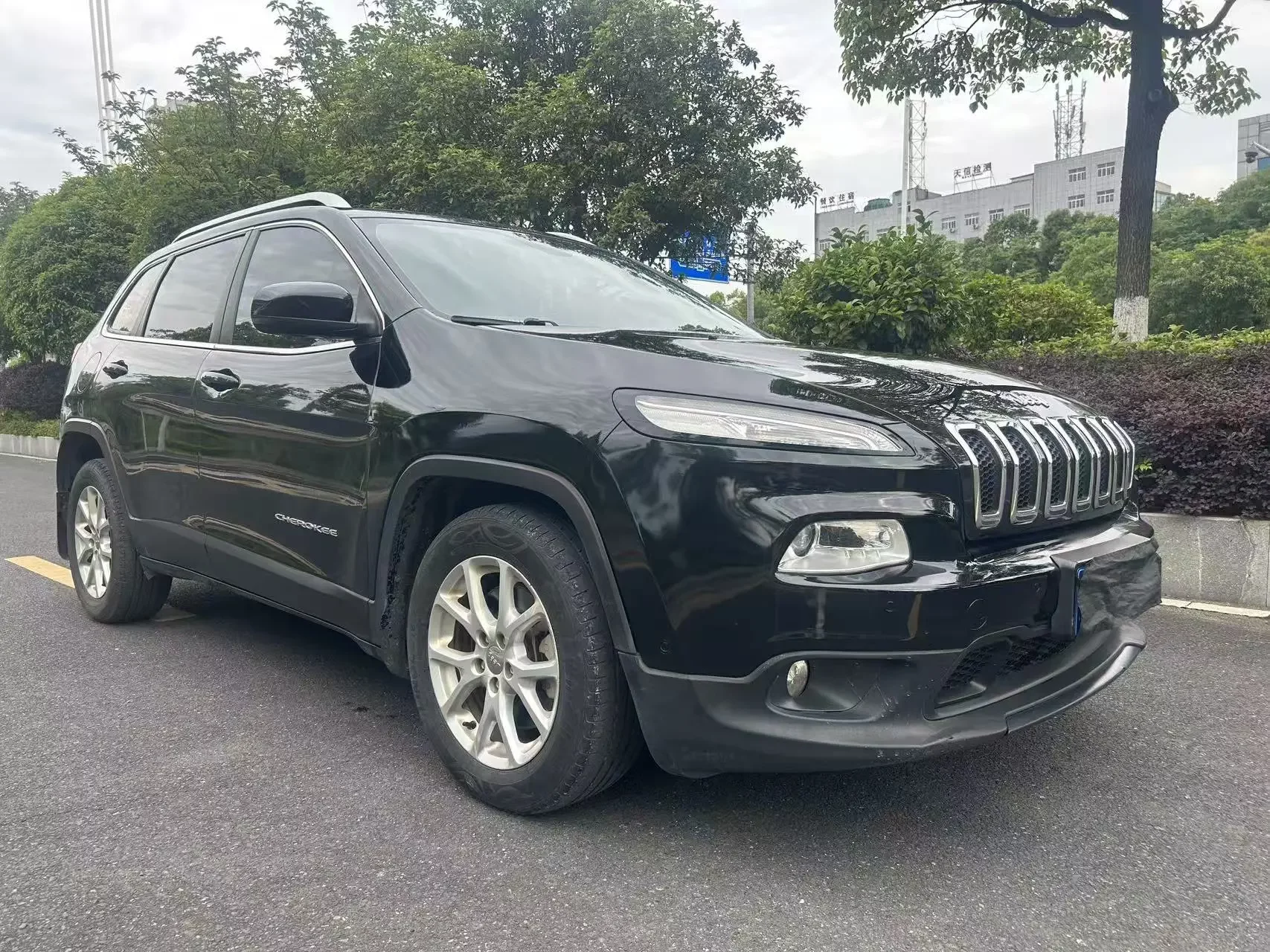 Jeep Cherokee