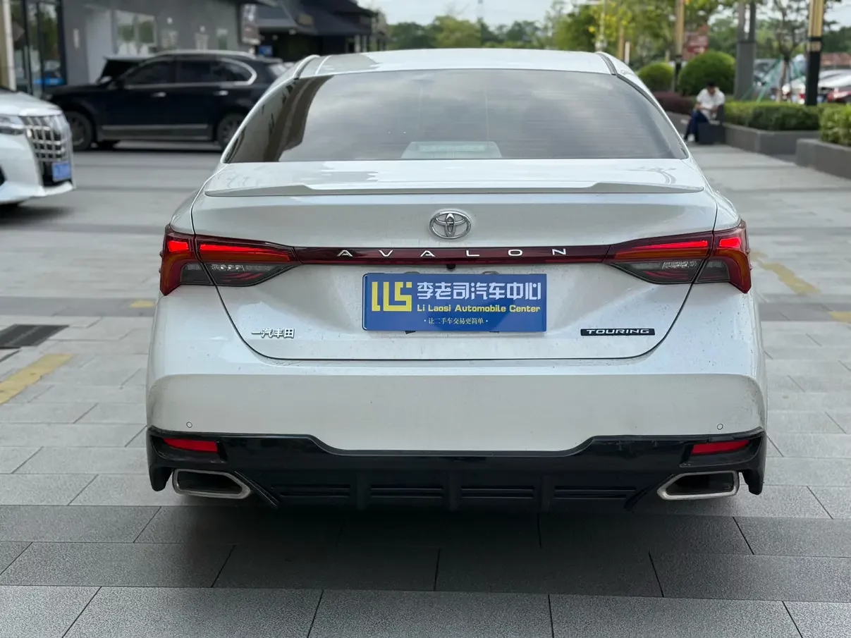 Toyota Avalon