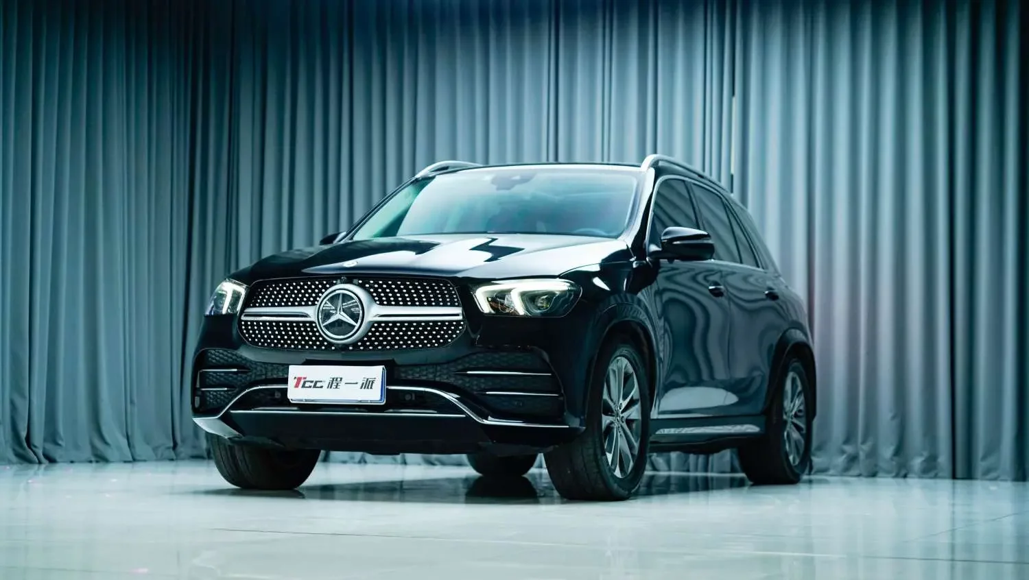 Mercedes-Benz GLE (Imported)