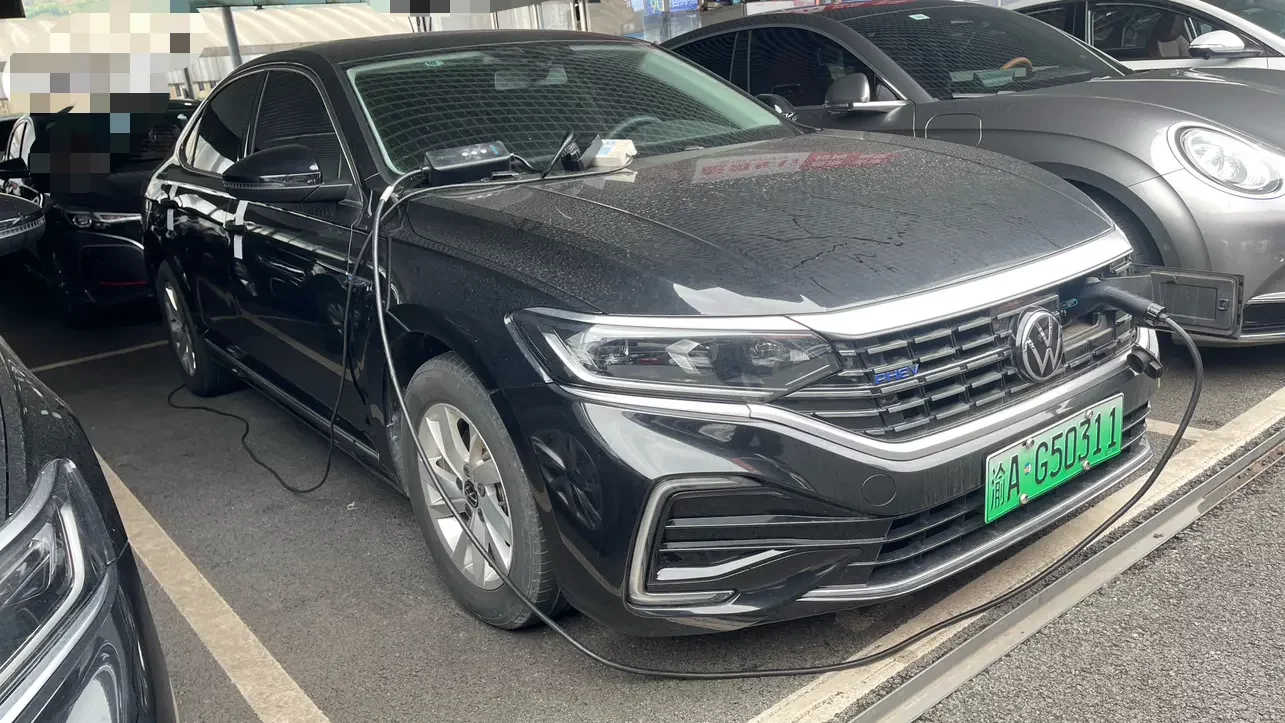 Volkswagen Passat PHEV