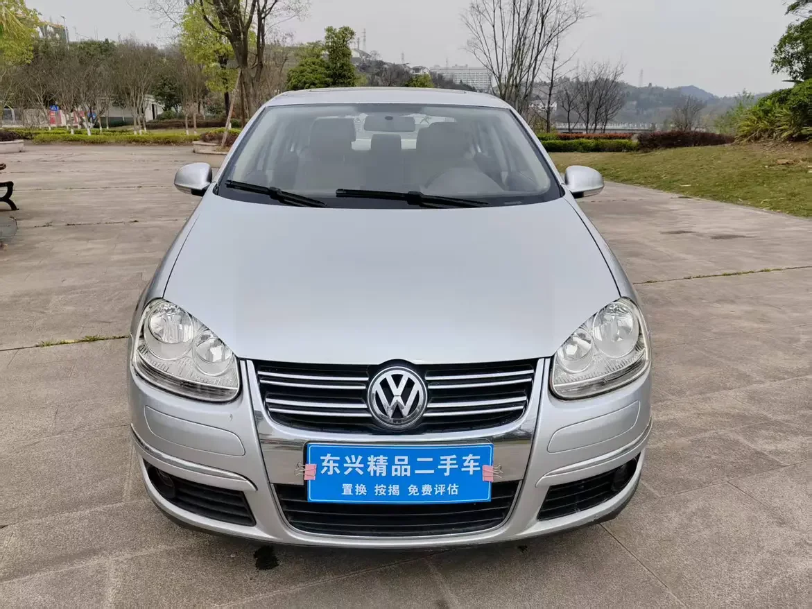 Volkswagen Sagitar