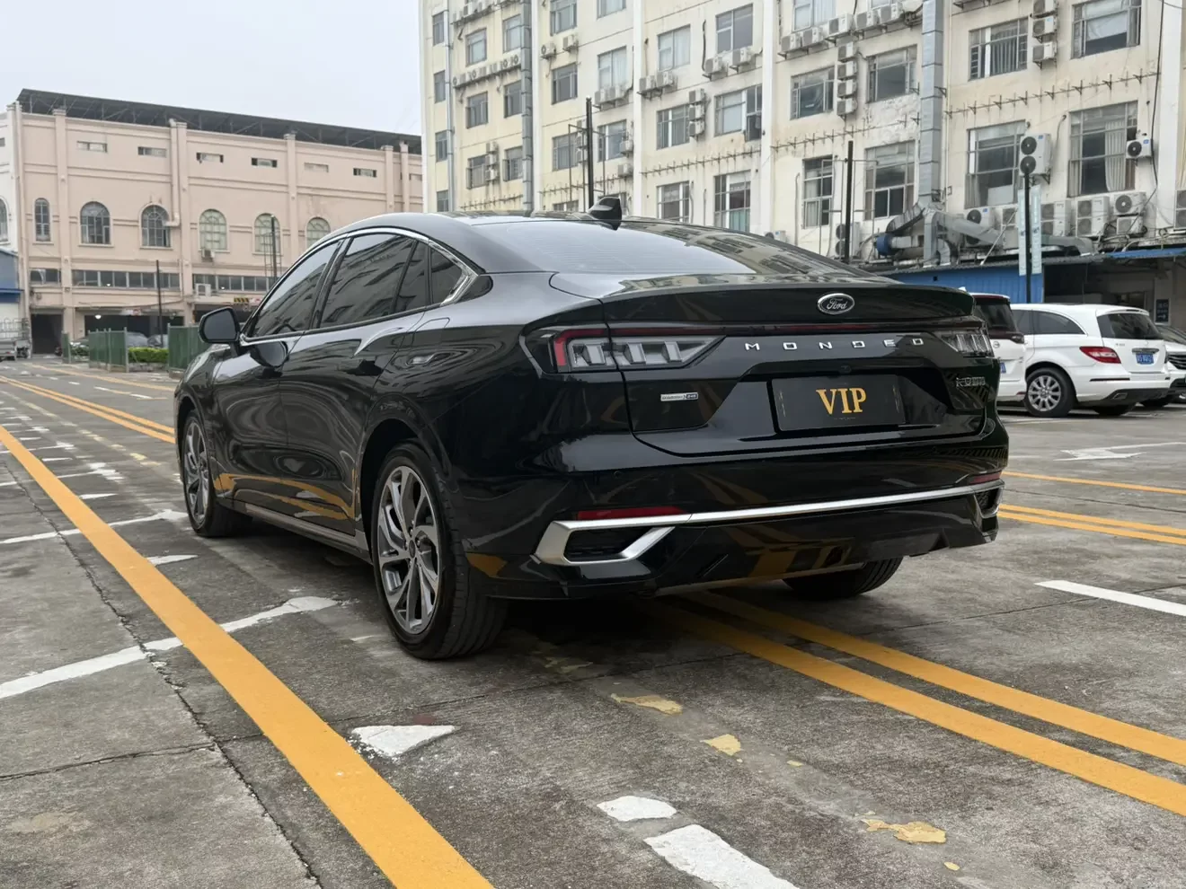 Ford Mondeo