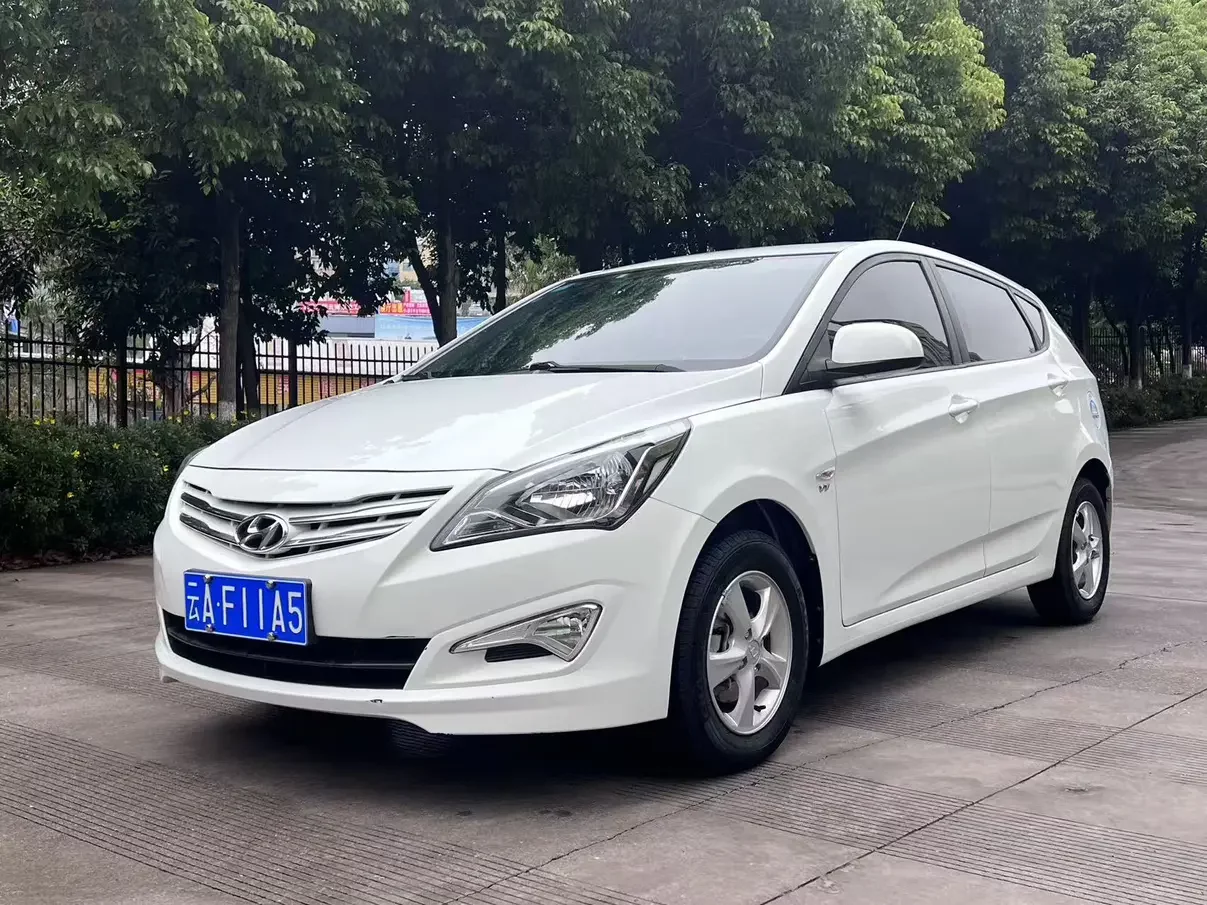 Hyundai Verna RV
