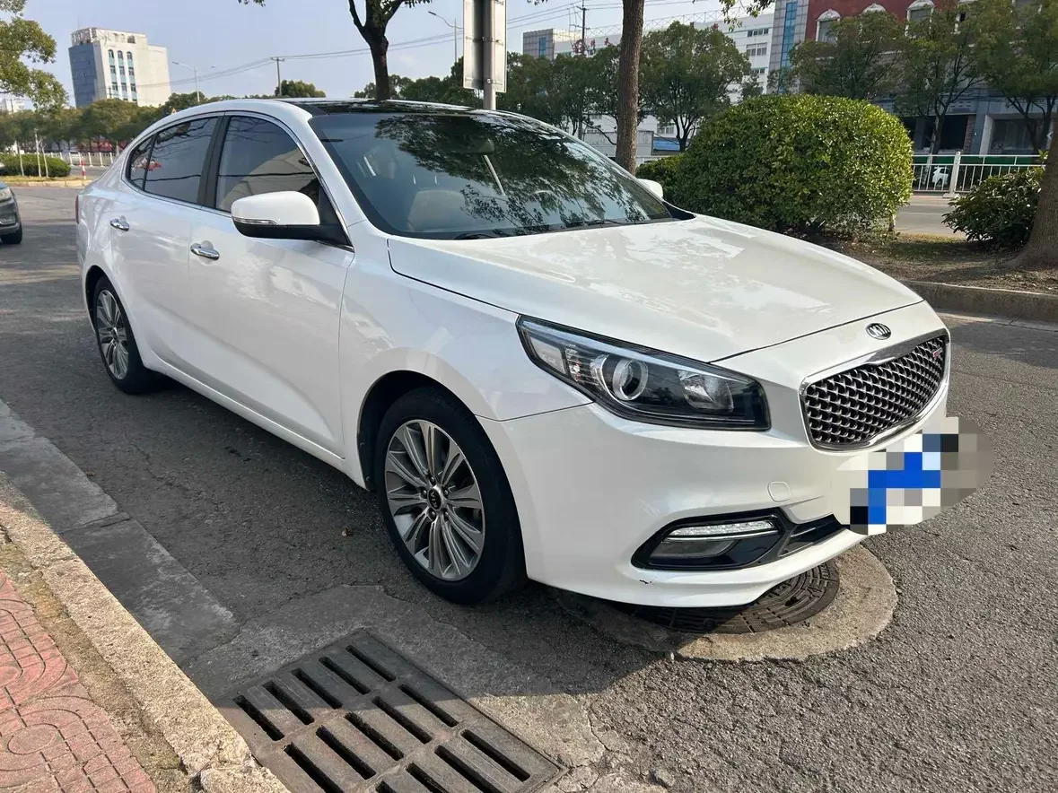 Kia K4