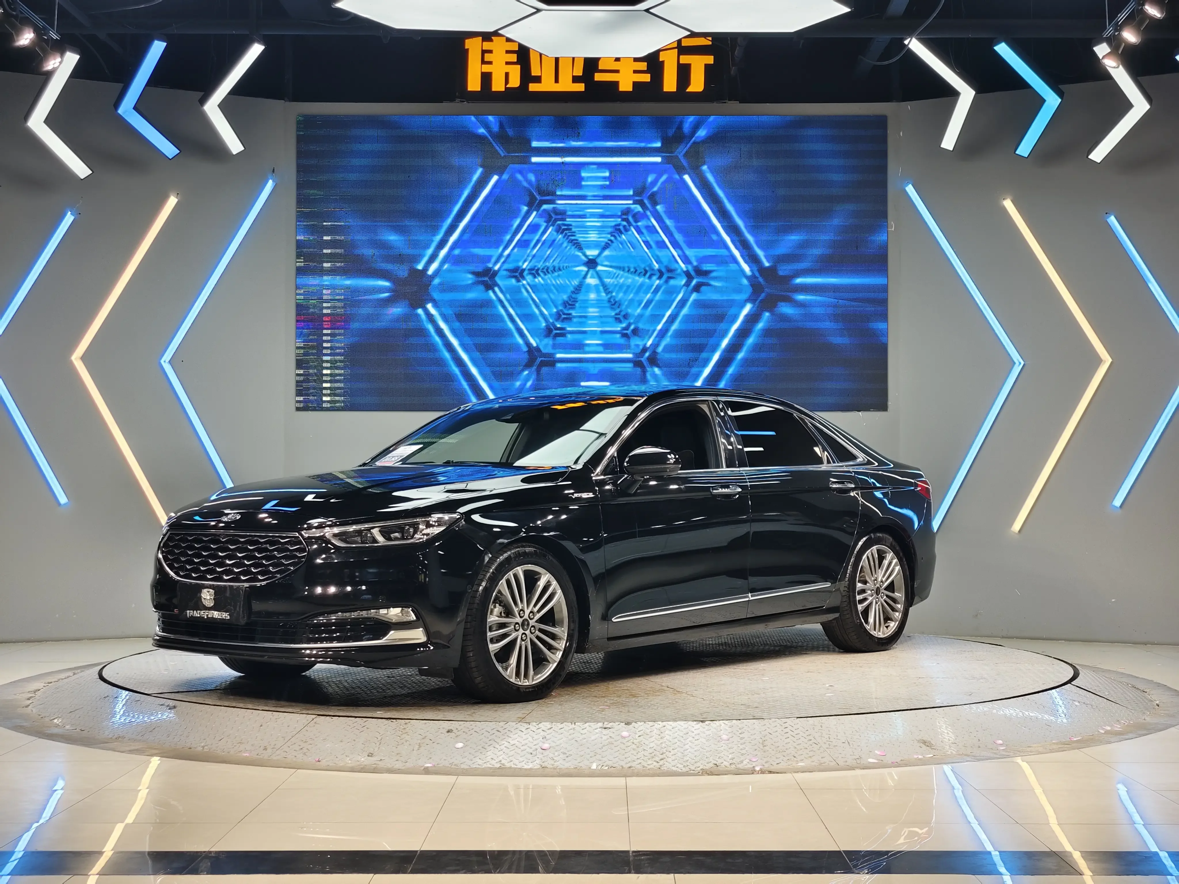 Ford Taurus