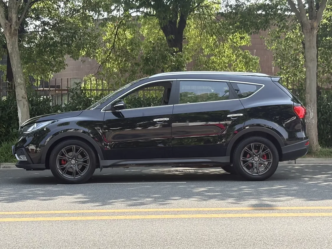 Dongfeng Fengon 580