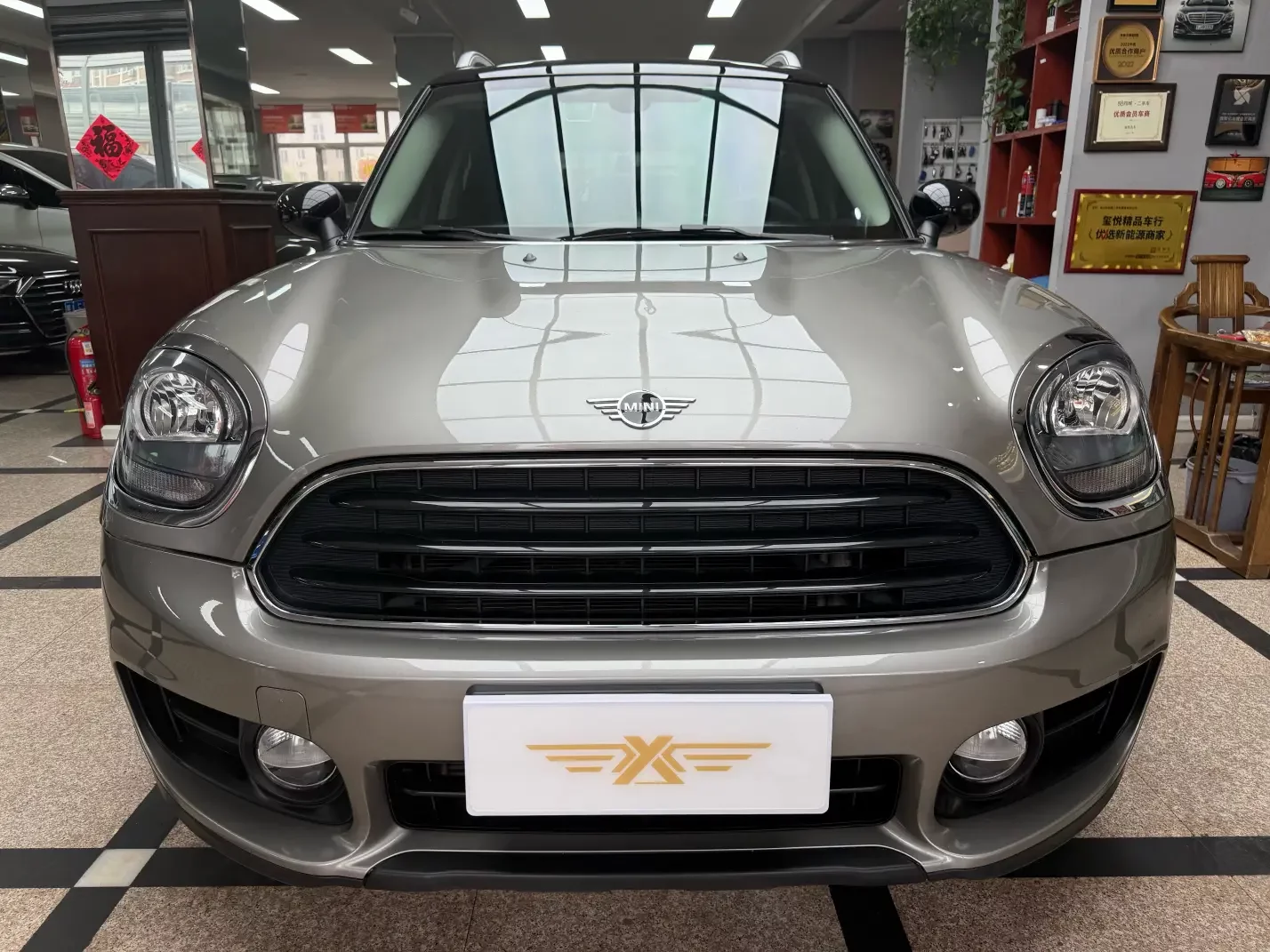 MINI COUNTRYMAN