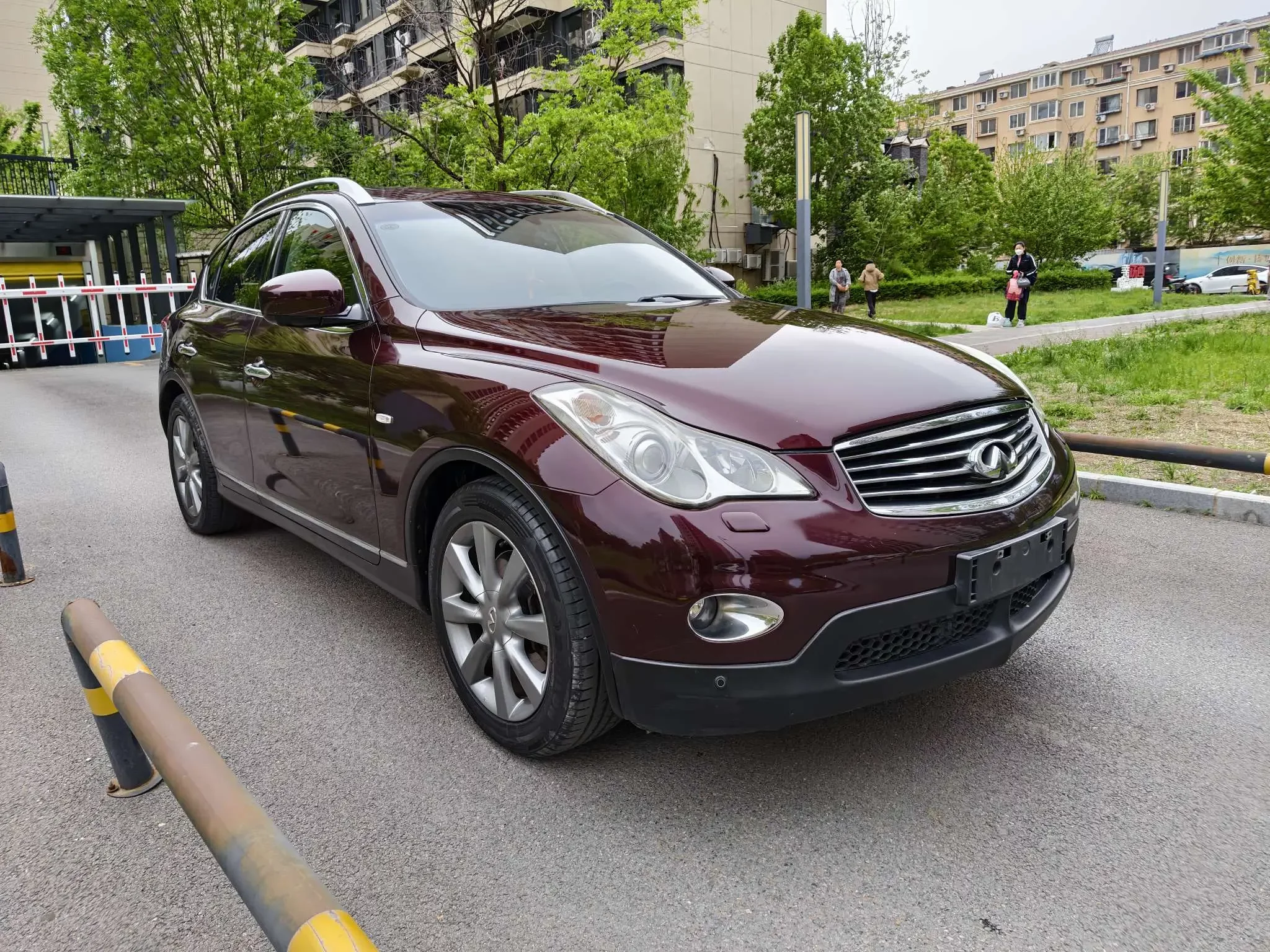 Infiniti EX
