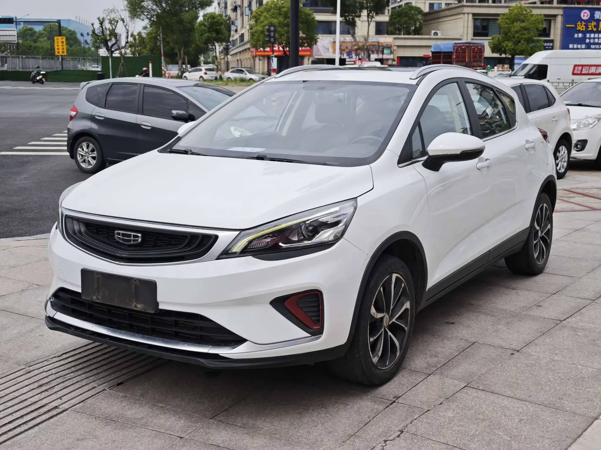Geely Emgrand GS