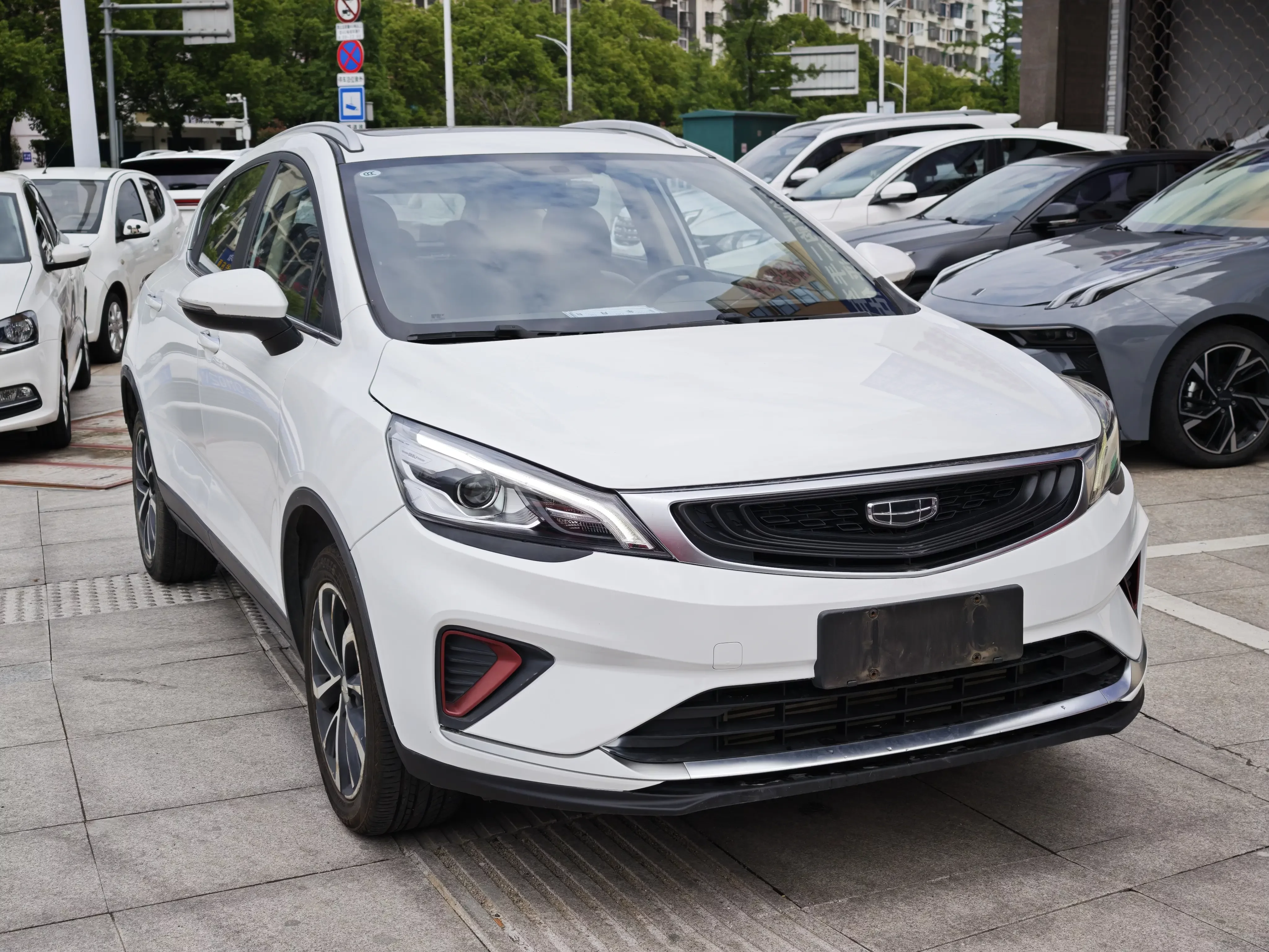 Geely Emgrand GS