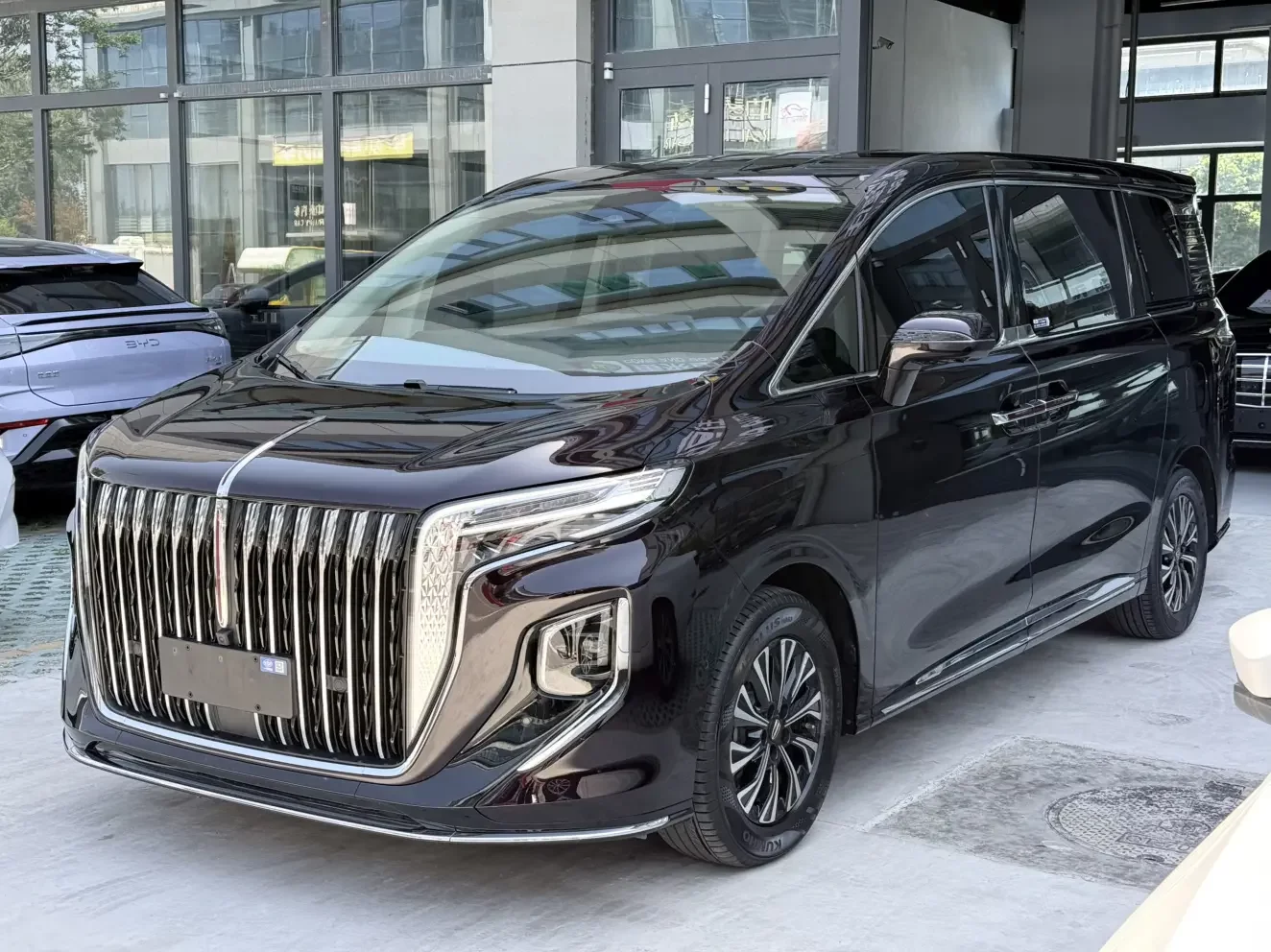 Hongqi HQ9 PHEV
