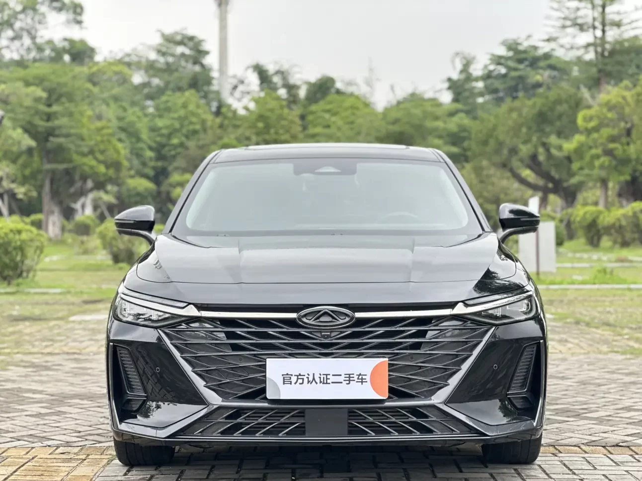 Chery Arrizo 8