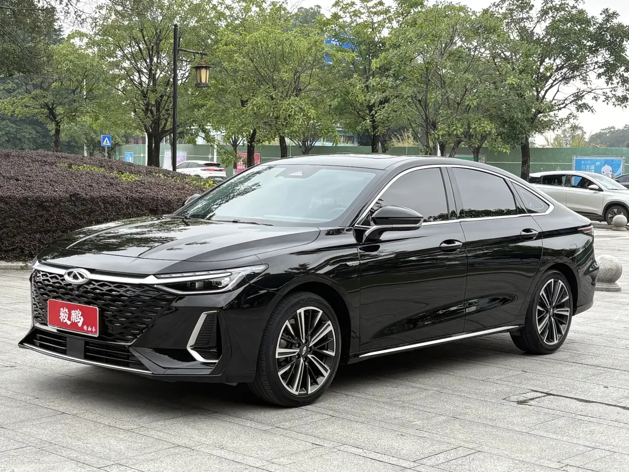 Chery Arrizo 8